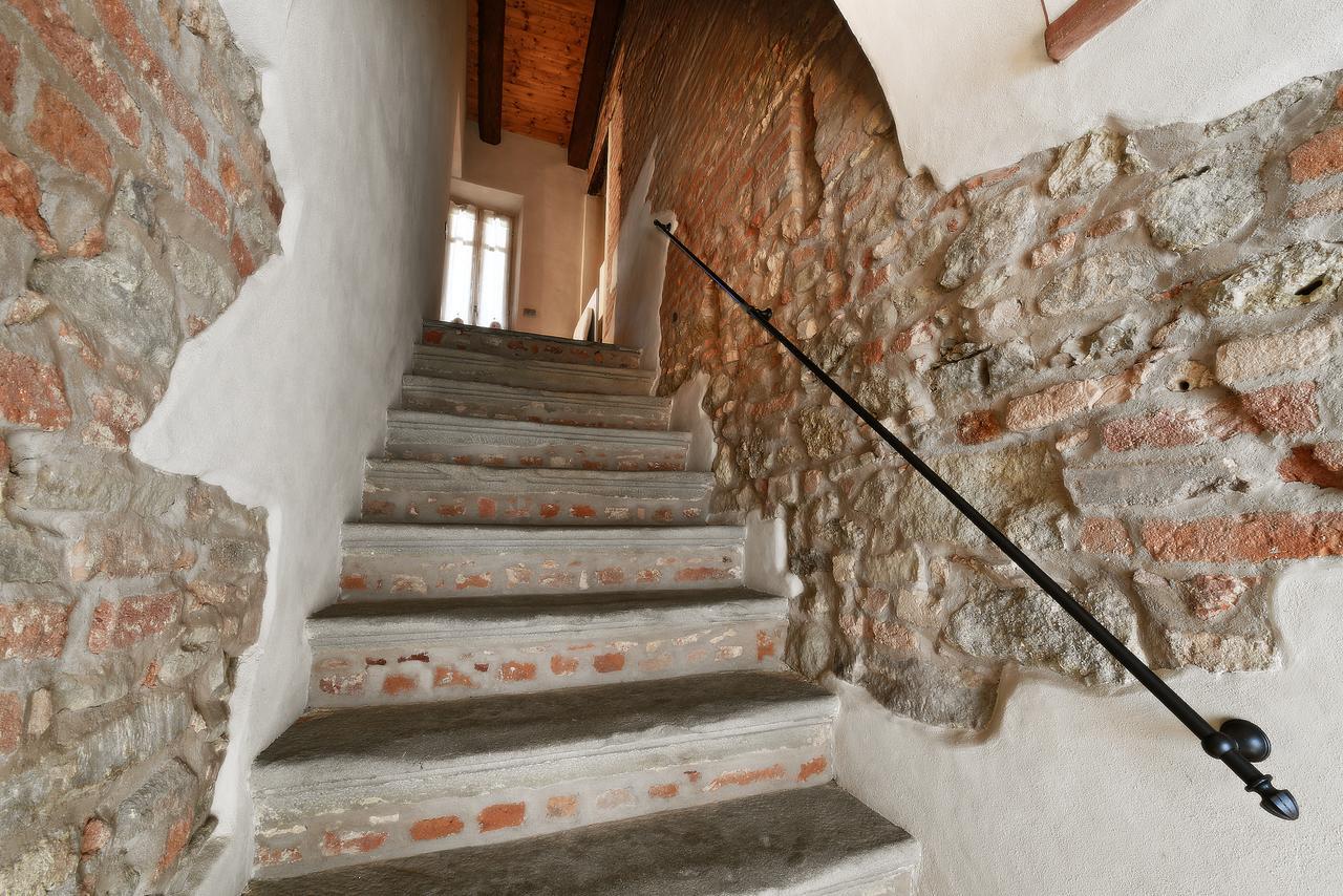Notte In Langa Bed & Breakfast Ла Мора Екстериор снимка
